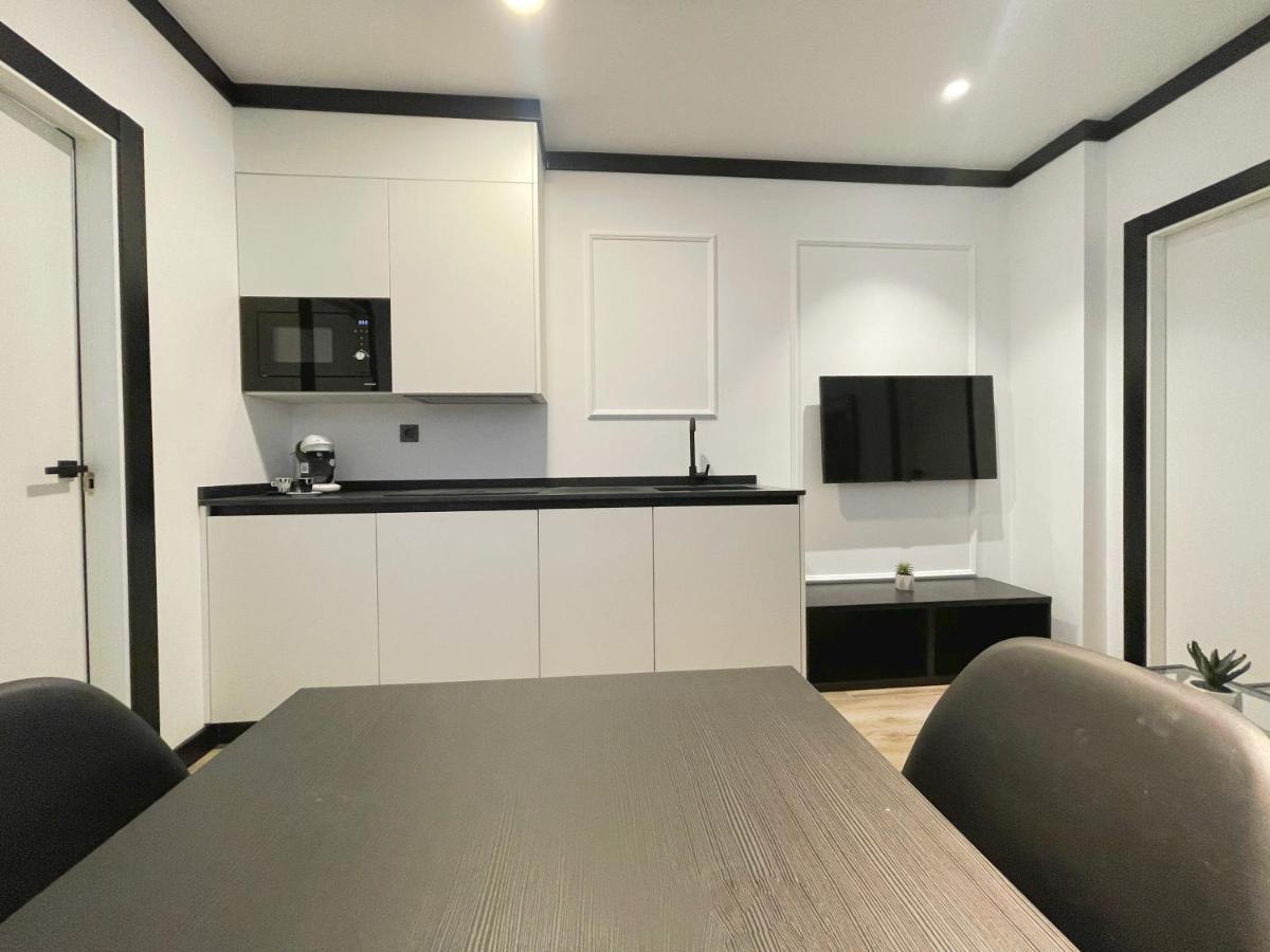 Apartamentos Mk77 Leon - Lancia Eksteriør bilde