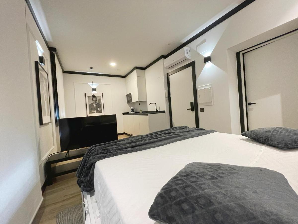 Apartamentos Mk77 Leon - Lancia Eksteriør bilde